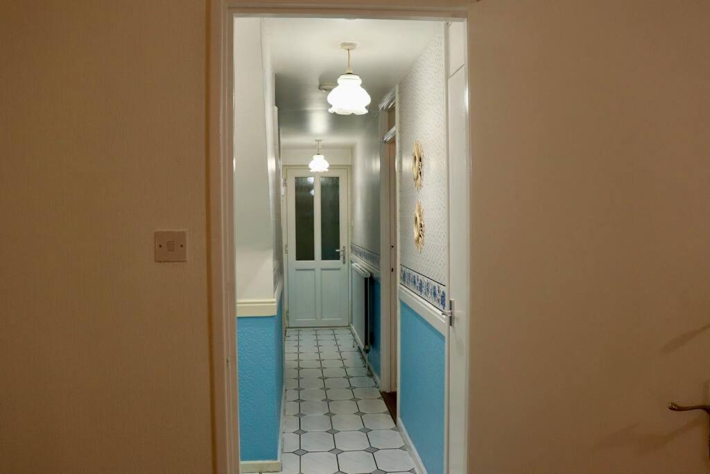 Lovely Staycation With Family Free Parking & Wifi Leeds (West Yorkshire) Exterior foto