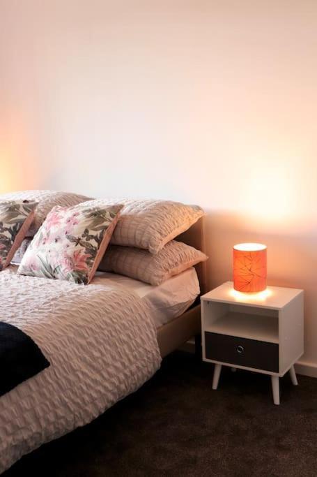Lovely Staycation With Family Free Parking & Wifi Leeds (West Yorkshire) Exterior foto