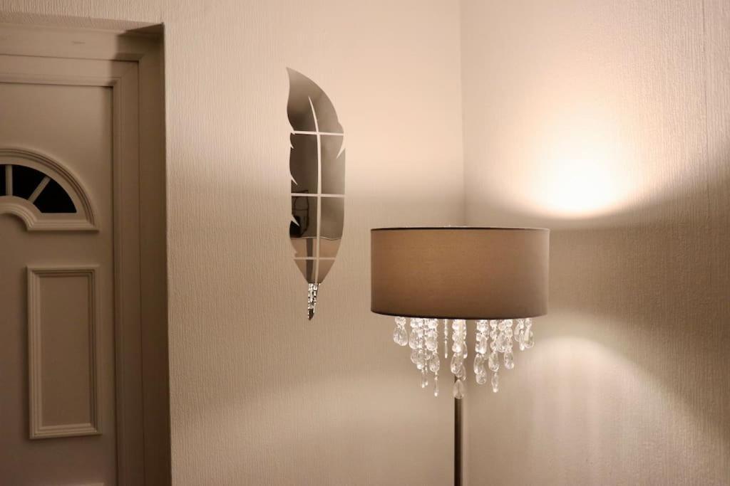Lovely Staycation With Family Free Parking & Wifi Leeds (West Yorkshire) Exterior foto